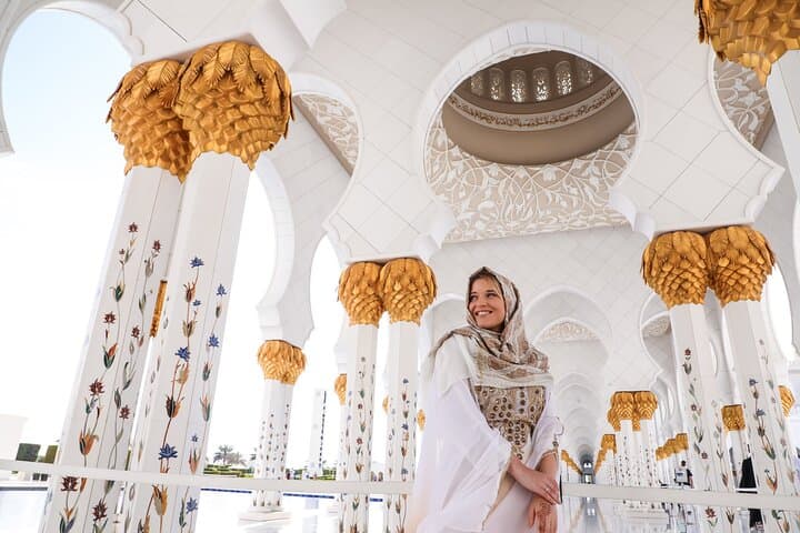 Abu Dhabi Day Trip from Dubai: Sheikh Zayed, Qasr Al Watan & Etihad Towers photo 3