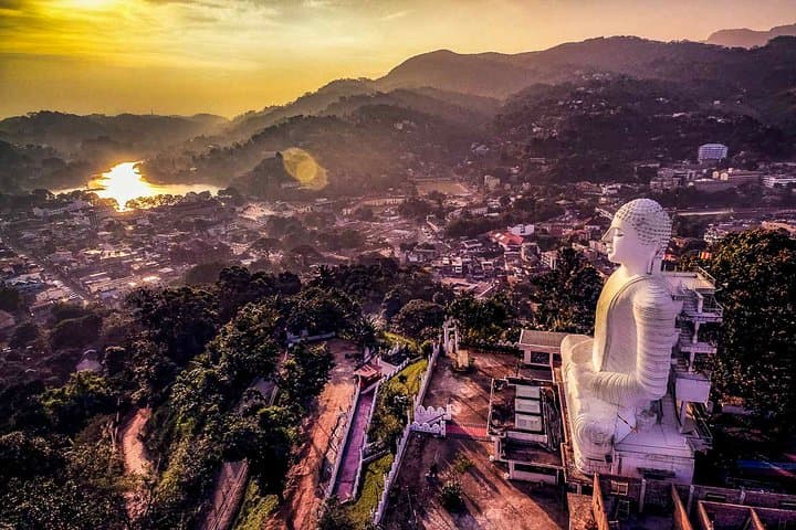 Helicopter Over Kandy: Scenic Flights from Hatton photo 2