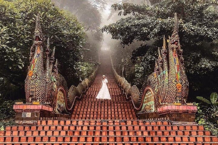 Doi Suthep & Bua Tong Sticky Waterfall: Chiang Mai Private Day Tour photo 3