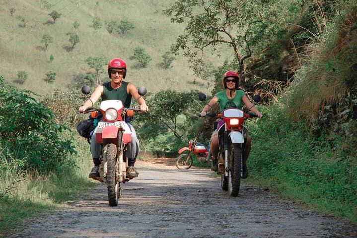 7-Day Guided Motorbike Tour Sri Lanka: Waterfalls, Tea Country & Sigiriya photo 4