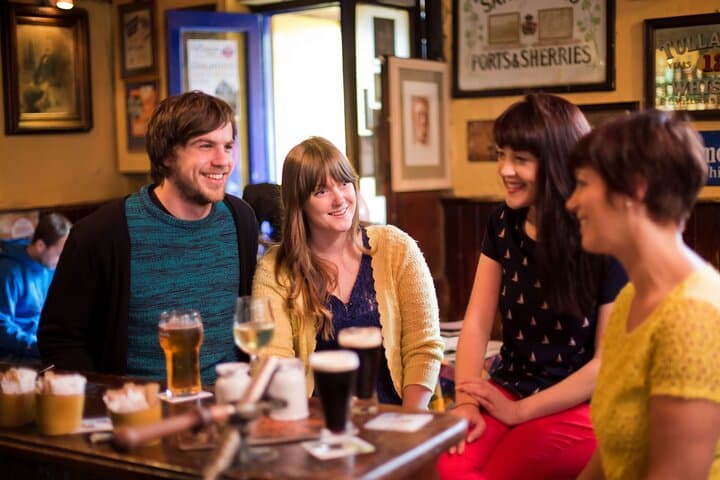 Aran Islands Pub Tour from Galway — Inisheer Flight, Seafood & Local Pubs