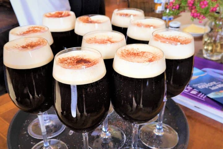 Aran Islands Pub Tour from Galway — Inisheer Flight, Seafood & Local Pubs photo 6