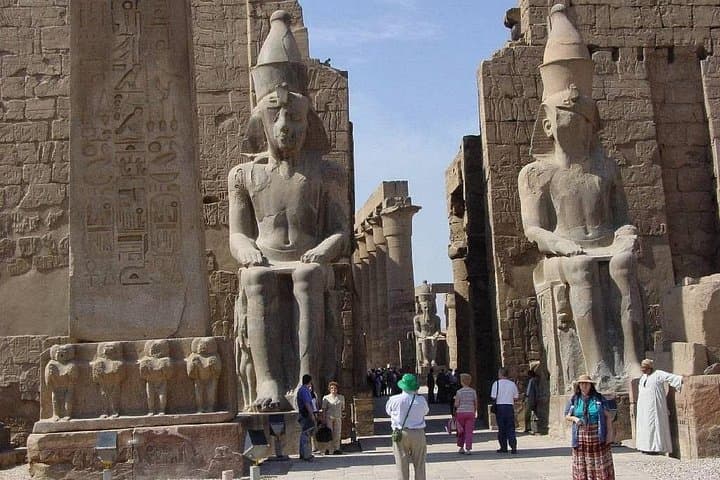 5-Day Nile Cruise Aswan to Luxor with Hot-Air Balloon and Sleeping Train photo 3