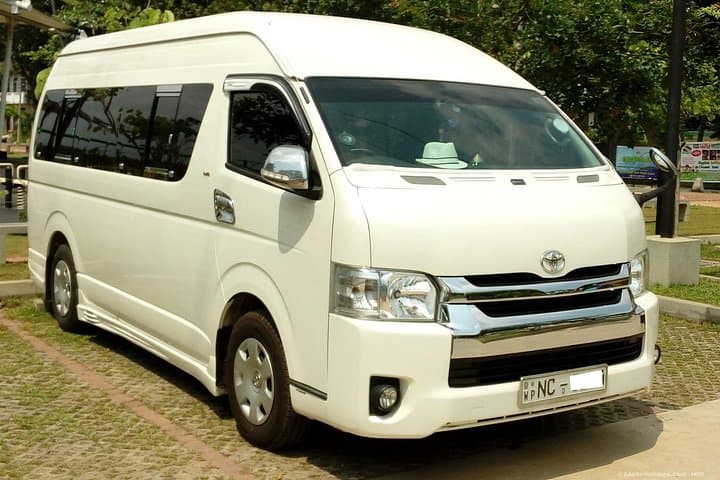 Kandy to Anuradhapura Private Transfer — A/C Drive to the Ancient City photo 3