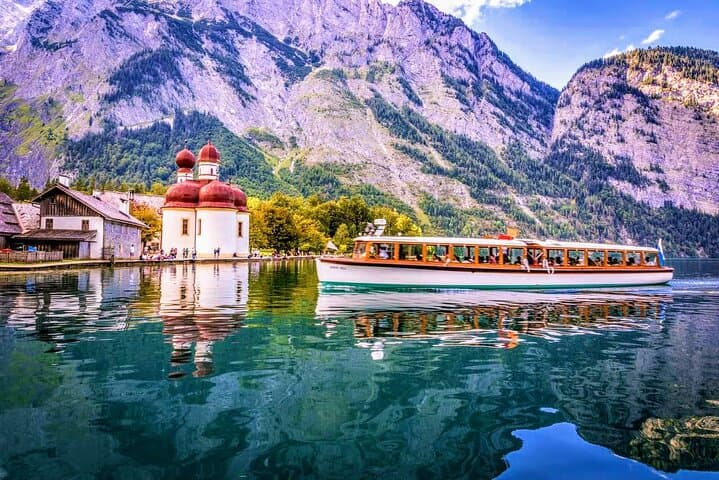 Eagle's Nest & Königssee: Private Day Tour from Munich to Berchtesgaden