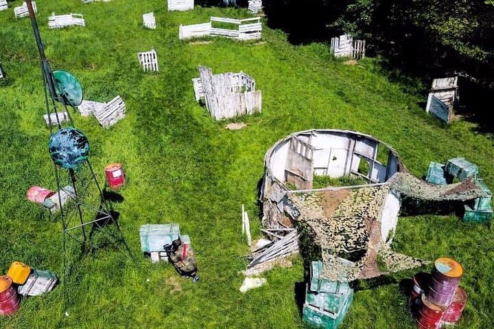 Wrocław Outdoor Paintball with Hotel Transfers — Field Games Near the Oder photo 6