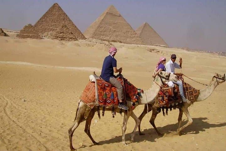 Cairo & Alexandria 4-Day Highlights: Pyramids, Egyptian Museum, Nile Dinner Cruise and Kom El Shoqafa photo 4