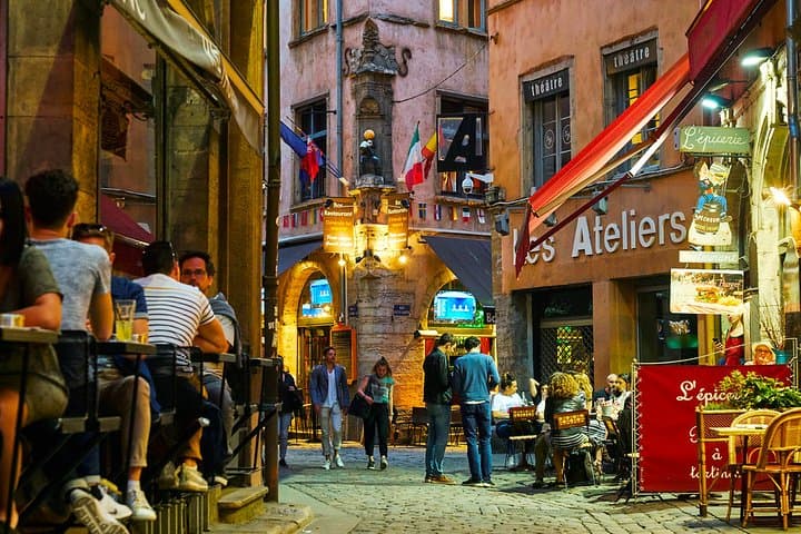 Private 4-Hour Lyon City Tour with Official Guide and Hotel Pickup photo 5