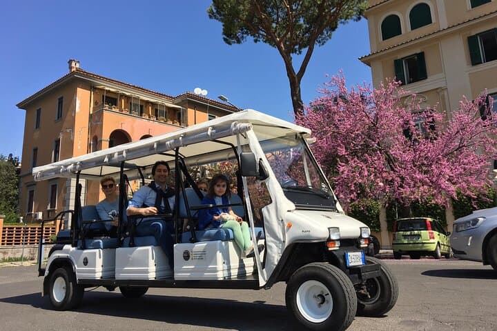 Private 3-Hour Rome Golf Cart Tour — Major Highlights & Accessible Sightseeing photo 2