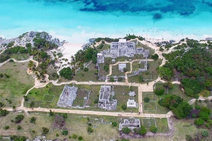 Tulum Express: Guided Half-Day Visit to the Cliffside Mayan Ruins photo 3