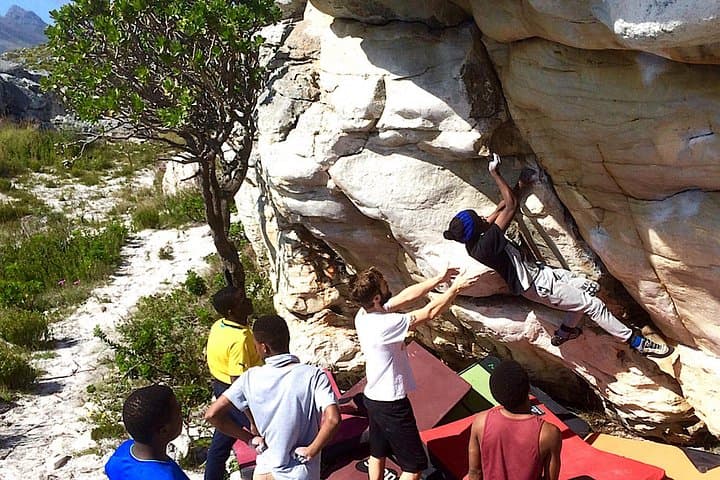 Cape Town Rock Climbing & Bouldering with a Youth Club Founder — Community Climb Near Table Mountain photo 2