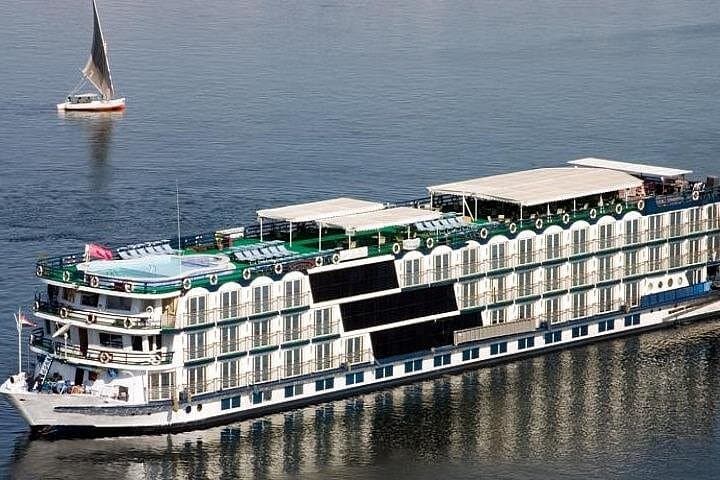 Sail the Nile: 5-Day Luxor-to-Aswan Private Cruise with Temple Excursions photo 2
