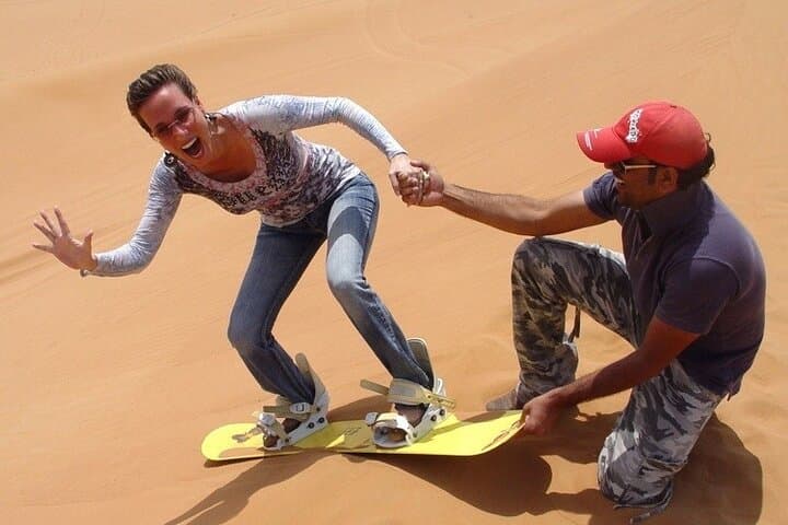Abu Dhabi Desert Safari: Dune Bashing, Camel Ride & BBQ Evening