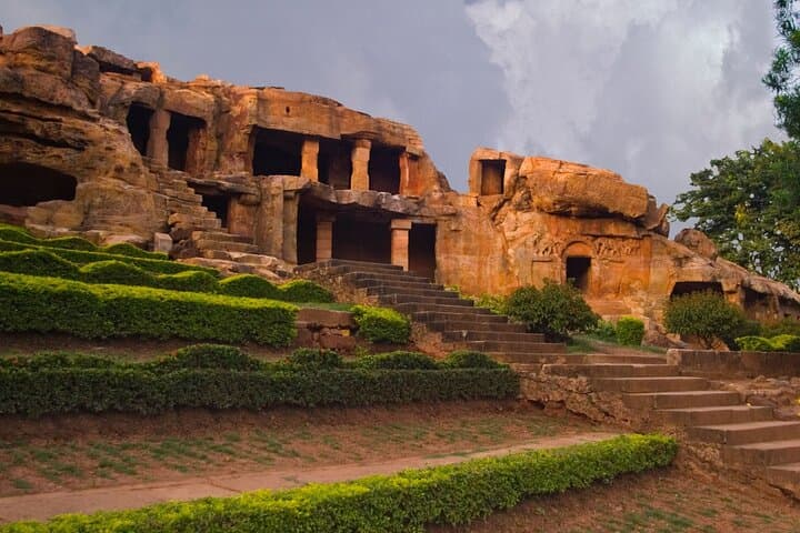 Explore Udayagiri and Khandagiri: Bhubaneswar's Ancient Cave Walk photo 3