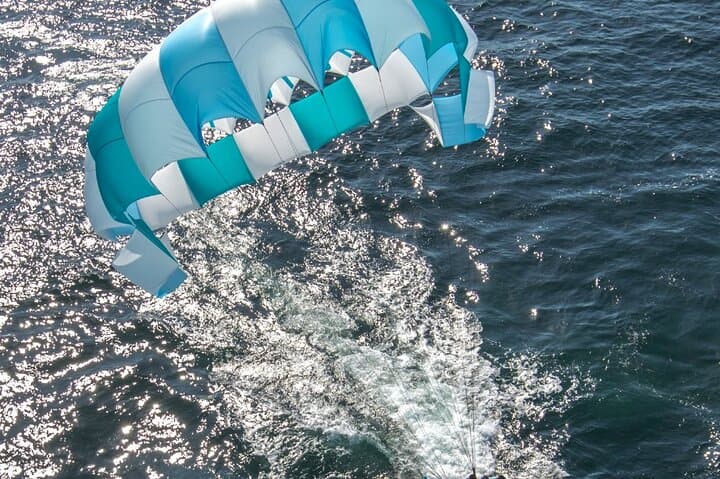 Parasail Over Cabo San Lucas: 10-Min Flights Above The Arch and Medano Beach photo 3