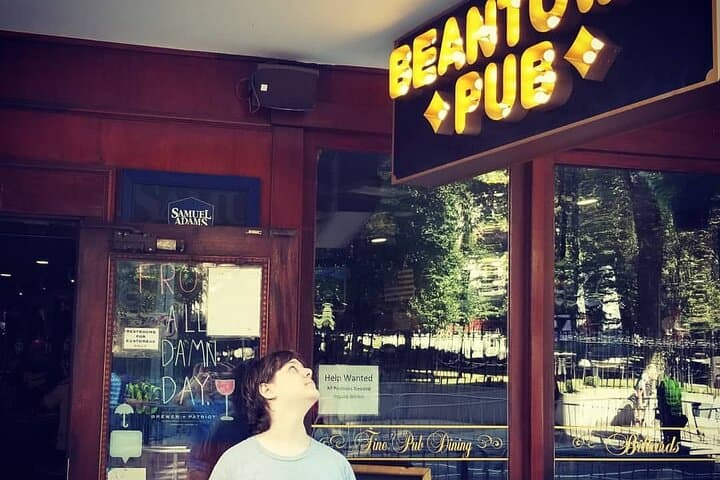 Boston Private Food Tour: All-Inclusive Harbor Eats & Freedom Trail Bites photo 6