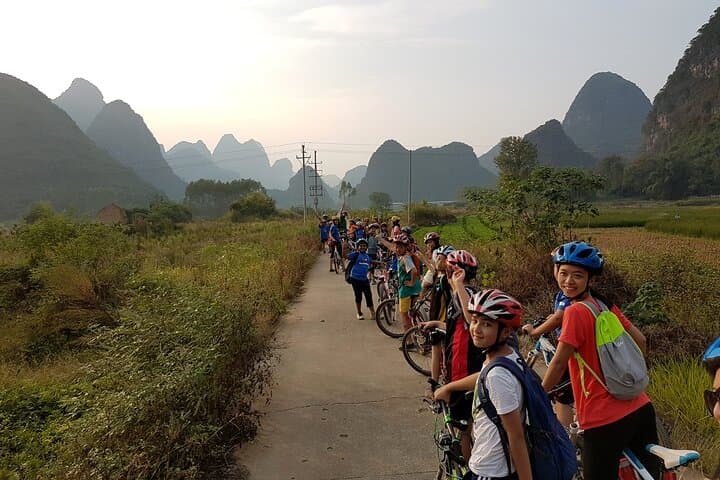 Yangshuo Full-Day Private Bike Tour Through Karst Countryside photo 2