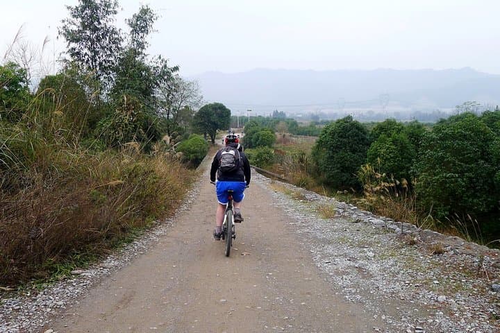 Yangshuo Full-Day Private Bike Tour Through Karst Countryside photo 4