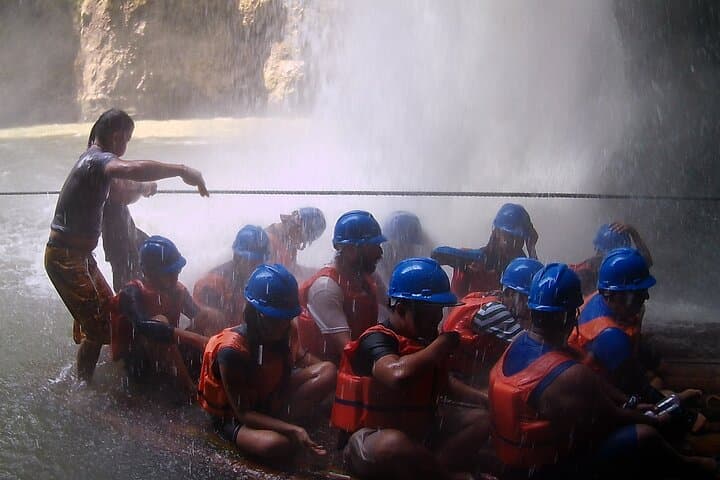Pagsanjan Falls Adventure: Shooting the Rapids from Manila photo 4