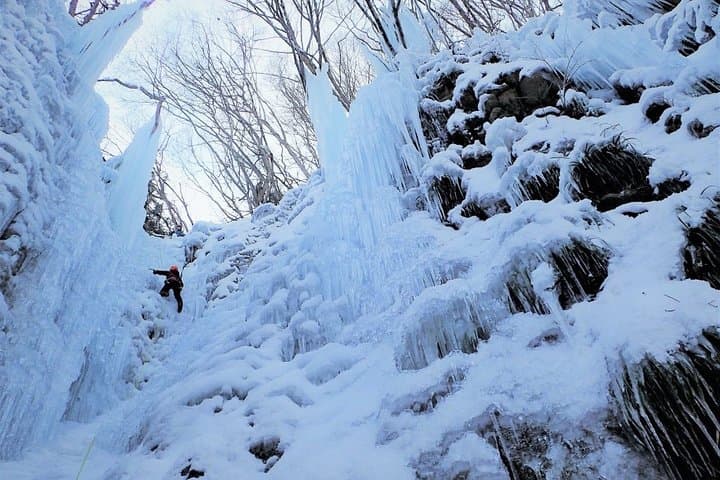 Ice Climb the 25m Kirifuri Wall: Nikko Winter Ice Climbing Near Tokyo