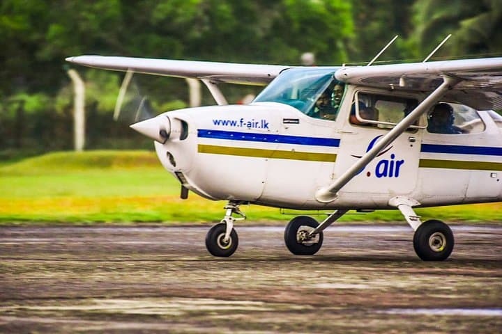 Aerial Whale Watching from Koggala — 45-Minute Blue Whale Plane Tour photo 2