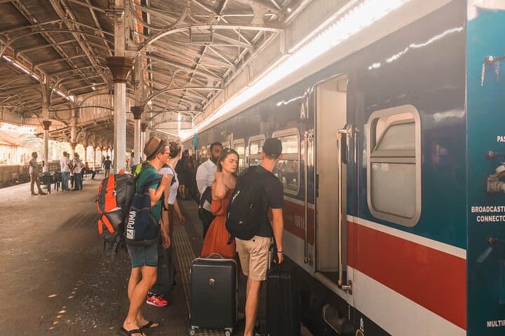 Highlights of Sri Lanka by Train: 12-Day Scenic Rail Journey photo 5