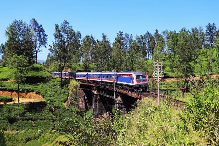 Highlights of Sri Lanka by Train: 12-Day Scenic Rail Journey photo 6