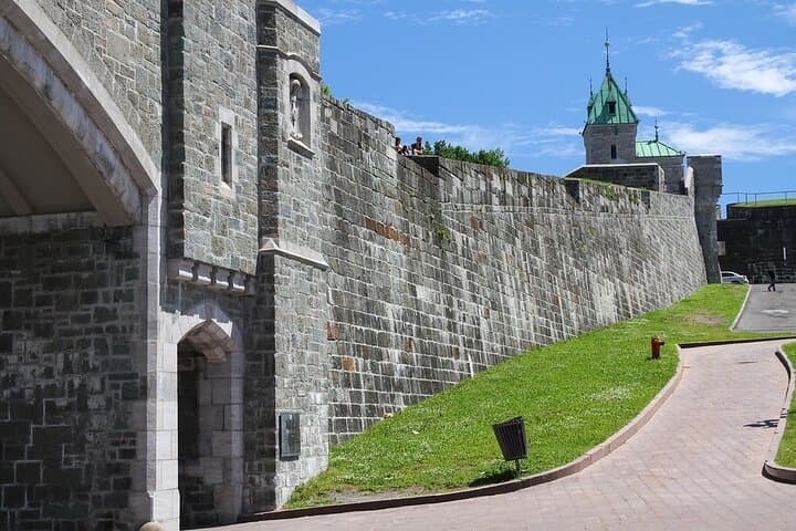 Private 3-Hour Quebec City Tour: Old Québec Highlights & Dufferin Terrace Views photo 5