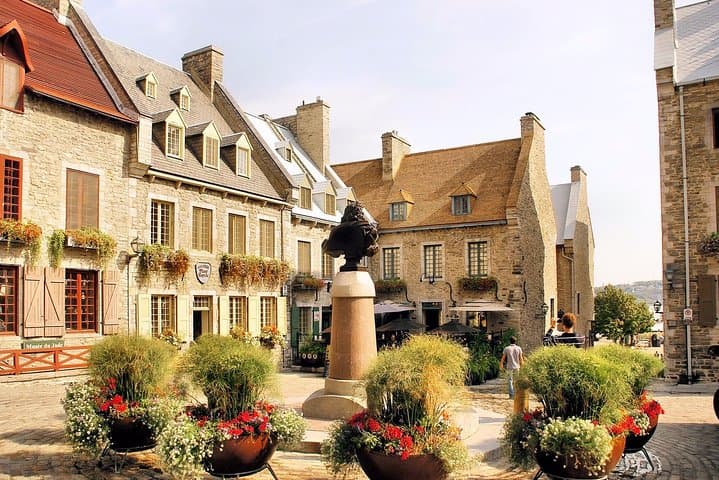 Private 3-Hour Quebec City Tour: Old Québec Highlights & Dufferin Terrace Views photo 2