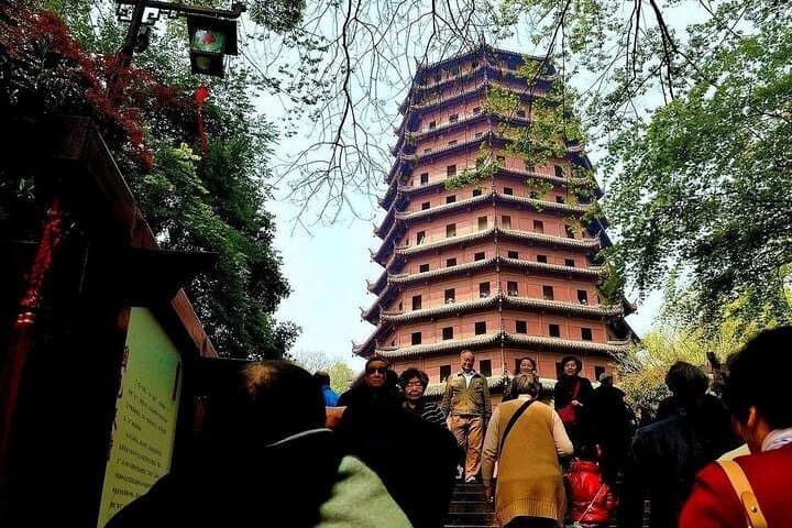 Hangzhou Muslim Day Trip — West Lake, Phoenix Mosque & Qinghefang Ancient Street photo 4