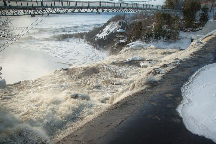 Private Full-Day Montreal to Quebec City & Montmorency Falls Tour photo 3