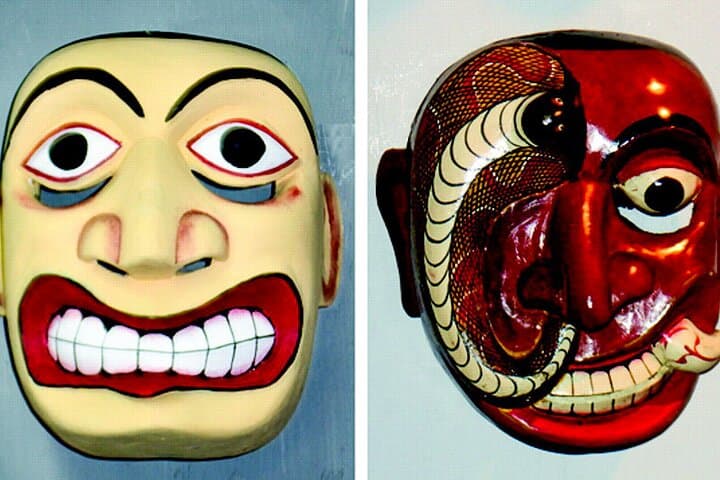 Galle Mask-Making Workshop — Hands-On Kaduru Carving in Galle Fort photo 4