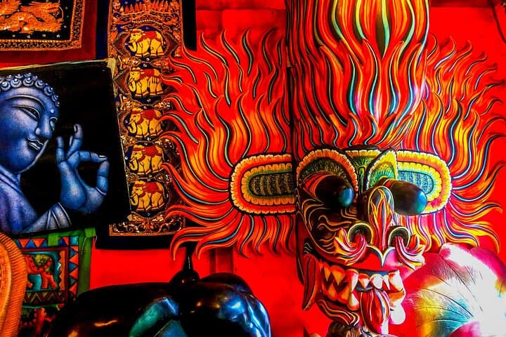 Galle Mask-Making Workshop — Hands-On Kaduru Carving in Galle Fort