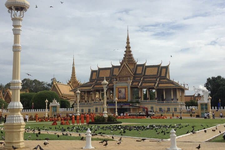 Phnom Penh Day Trip: Private Guided Tour to Tuol Sleng, Choeung Ek & Royal Palace photo 1