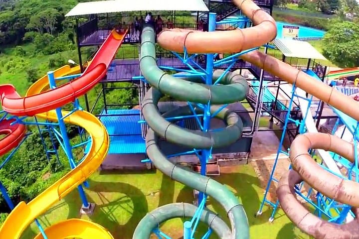 Leisure World Sri Lanka: Full-Day Water Park Adventure from Colombo photo 3