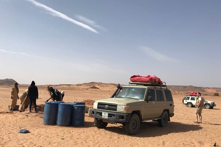 Tibesti Expedition: Emi Koussi, Trou au Natron & Ounianga Lakes photo 2