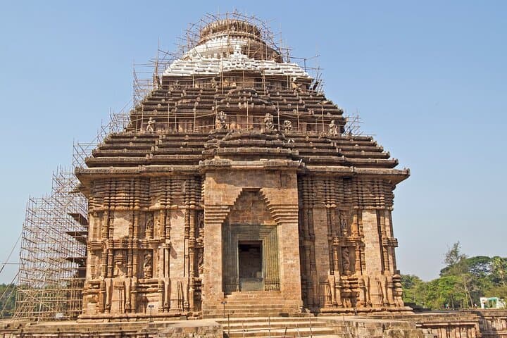 Konark Sun Temple Day Trip from Bhubaneswar — Private Guided Sightseeing photo 6
