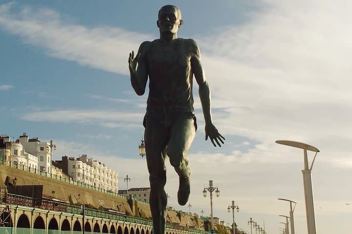 Brighton Running Tour: 60-Minute Seafront Sightseeing Run from i360 photo 5