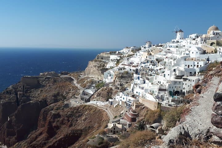 Santorini Highlights: 4-Hour Tailor-Made Private Tour of Caldera & Akrotiri photo 6