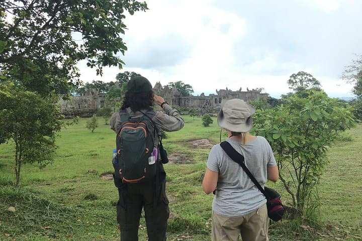 Preah Vihear Temple Day Trip from Siem Reap: Private Guided Tour to the Cliff-Top Khmer Sanctuary