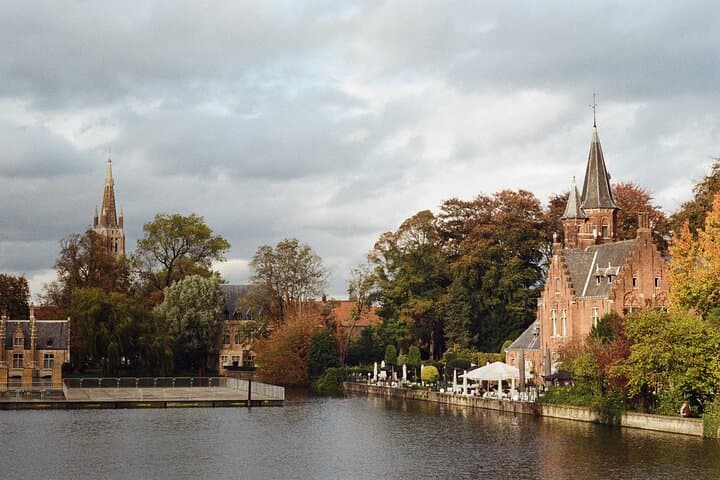 Instaworthy Bruges: A Local-Led 90-Minute Photo Walk photo 4