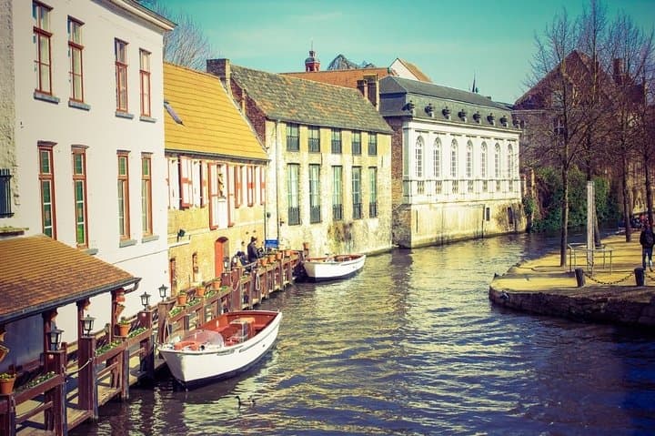 Instaworthy Bruges: A Local-Led 90-Minute Photo Walk photo 5