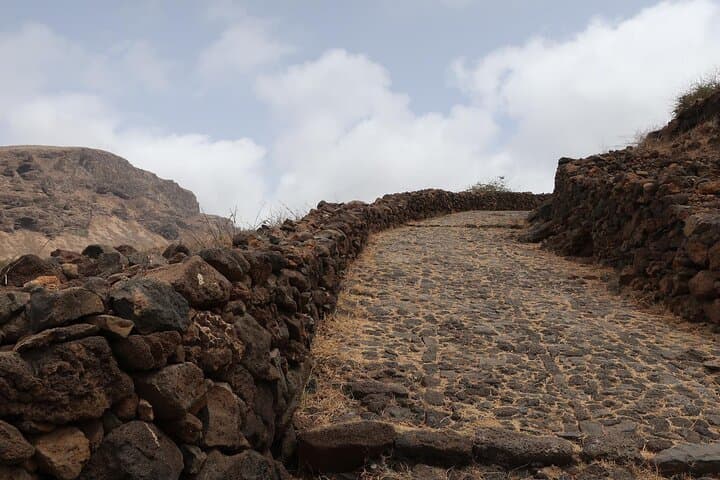 São Nicolau Fajã–Covoada Full-Day Hike: Guided Valley Trails and Coastal Views photo 5