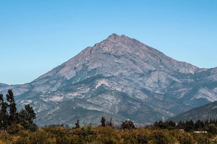 La Campana Hill Trekking from Santiago: Cerro La Campana Summit Day Hike photo 2