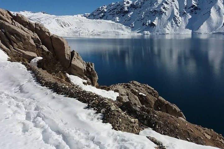 Drive to El Yeso: Cajón del Maipo’s Turquoise Reservoir Day Tour from Santiago photo 5