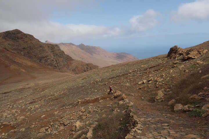 Juncalinho Ridge Hike to Tope Simão — São Nicolau Coastline Views photo 4