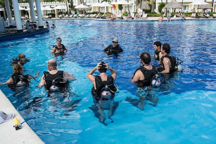Open Water Diver Course in Bávaro — PADI/SSI Certification in Punta Cana photo 2