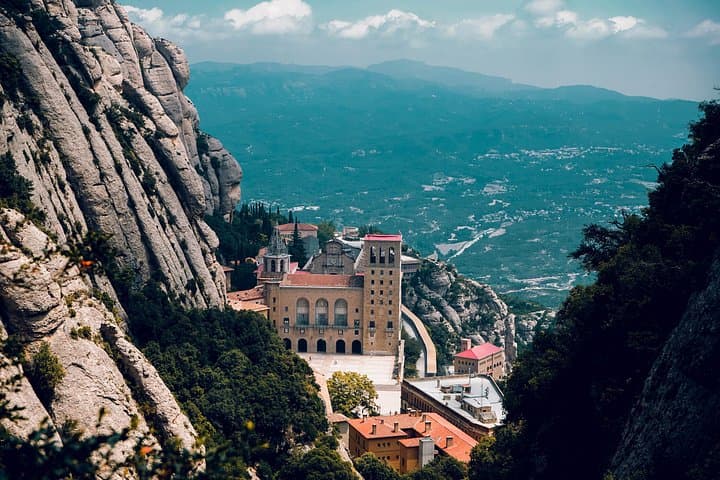 Montserrat Day Trip from Barcelona: Private Guided Hiking, Culture & Views photo 5