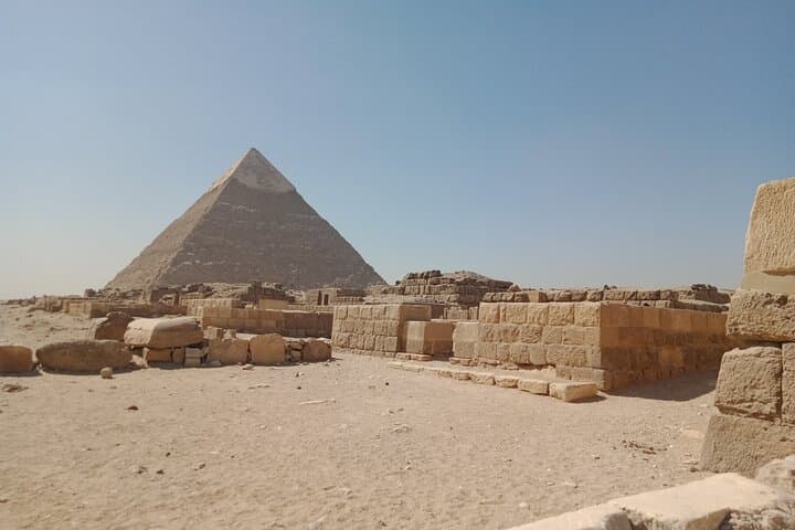 Private Pyramids Tour: Giza, Djoser & Dahshour Day Trip from Cairo