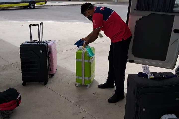 Private Round-Trip Van Transfer: Airport to Juan Dolio Hotel Zone photo 4